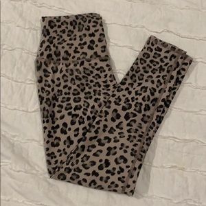 Cheetah leggings